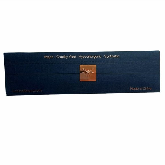 LARUCE BEAUTY LIMITED EDITION 3PC EDITORIAL BUNDLE - Picture 4 of 4